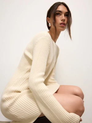 Mohito - Swetrowa sukienka mini - kremowy