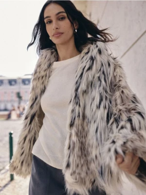 Mohito - Sztuczne futro - beżowy