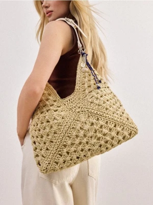 Mohito - Szydełkowa torebka na ramię - kremowy