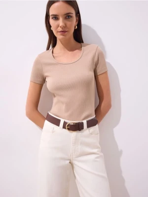 Mohito - T-shirt basic slim - beżowy