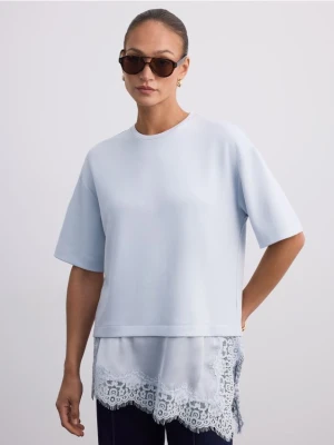 Zdjęcie produktu Mohito - T-shirt z ozdobną koronką - błękitny
