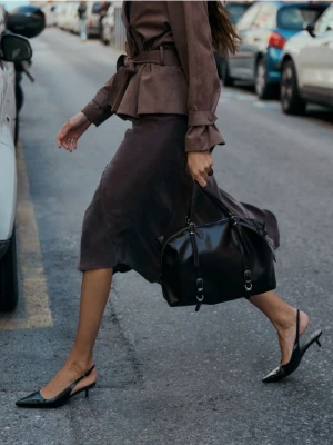 Mohito - Torebka z paskiem na ramię - ciemnobrązowy