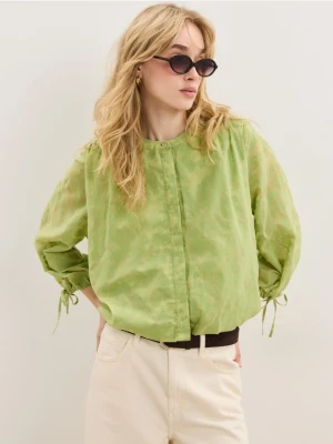 Mohito - Zielona bluzka z koronką - zielony