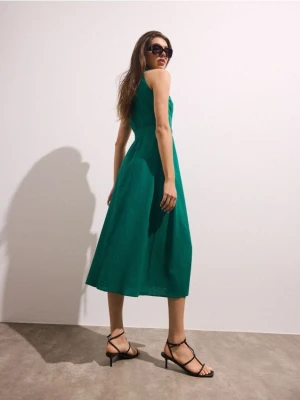 Mohito - Zielona sukienka midi z lnu i wiskozy - zielony