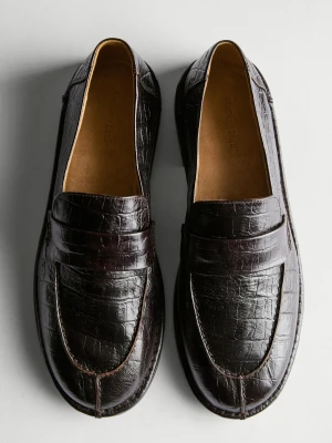 Mokasyny Z Wytłaczanym Efektem Krokodylej Skóry - Brązowy - - Massimo Dutti - Kobieta
