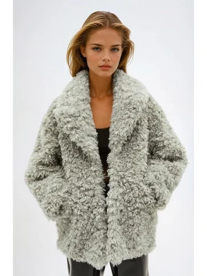 Monki Kurtka pluszowa w kolorze khaki rozmiar: M