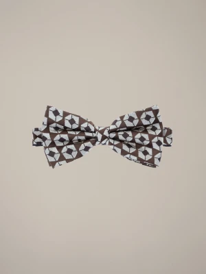 Mucha Brązowa Jedwabna Wzór Geometryczny Lancerto