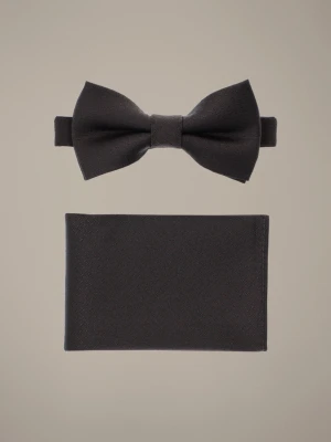 Mucha Brązowa Plus Poszetka Wzór Lancerto