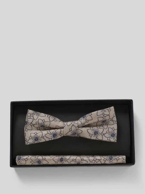 Mucha i poszetka z kwiatowym haftem na całej powierzchni G.O.L.