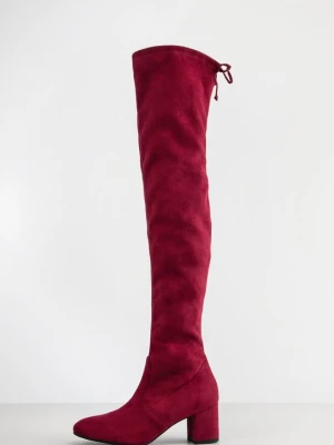 Muszkieterki Stuart Weitzman czerwony