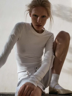 Muuv. longsleeve bawełniany z elastanem SOUPLE