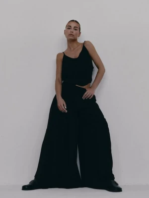 MUUV. spodnie DUE damskie kolor czarny szerokie medium waist
