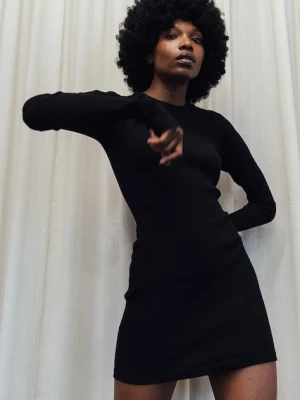 MUUV. sukienka RIBBED