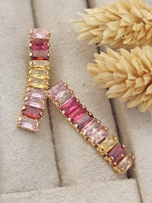 Nakkash Pozłacane kolczyki-wkrętki z cyrkoniami rozmiar: onesize