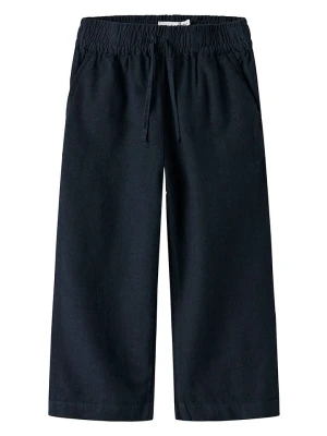 name it Spodnie "Faher" w kolorze granatowym rozmiar: 98