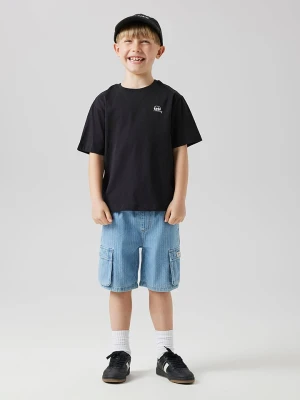 name it Szorty dżinsowe "Ryan" w kolorze niebieskim rozmiar: 146