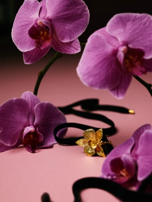 Naszyjnik choker z pozłacaną zawieszką TARANKO