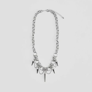 Naszyjnik łańcuch ze szpiczastymi zawieszkami House