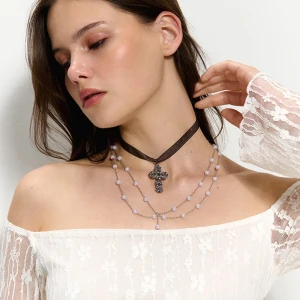 Naszyjniki w stylu gothic 4-pak House