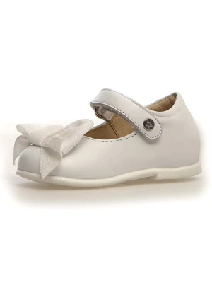 Naturino Skórzane baleriny "Arabesque" w kolorze białym rozmiar: 21