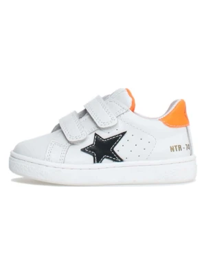 Naturino Skórzane sneakersy "Pinn" w kolorze biało-pomarańczowym rozmiar: 23