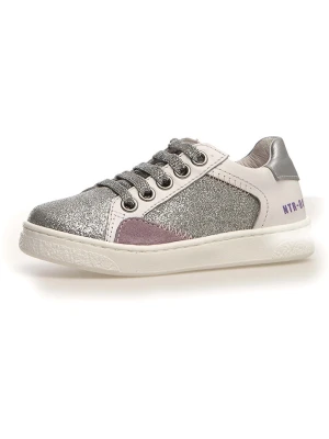 Naturino Sneakersy "Quar" w kolorze srebrnym rozmiar: 26