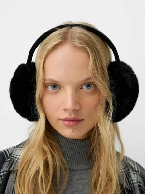 Nauszniki Bershka