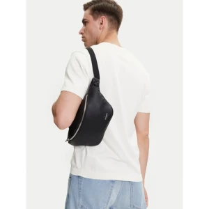 Nerka Calvin Klein Jeans Mono Logo Waistbag 38 LV04G3012G Czarny