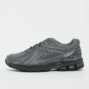 New Balance 1906 mężczyźni Bieganie szary rozmiar Buty