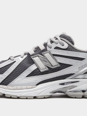 New Balance 1906R V1