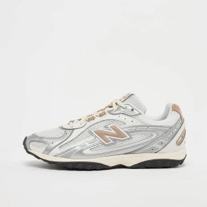 Zdjęcie produktu 204L New Balance biały