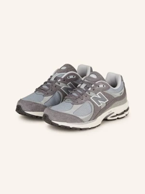 New Balance Sneakersy 2002 grau