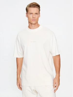 New Balance T-Shirt Athletics Linear T-Shirt MT33560 Beżowy Regular Fit
