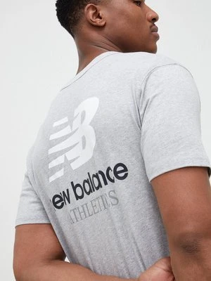 New Balance t-shirt bawełniany kolor szary z nadrukiem MT31504AG-4AG