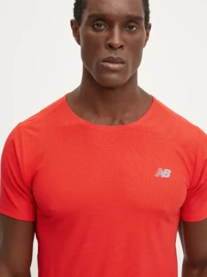 New Balance t-shirt do biegania Athletics Jacquard kolor czerwony gładki MT41281NEF