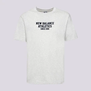 New Balance T-Shirt Varsity Graphic T-Shirt