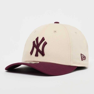 New Era 9FORTY MCROWN York Yankees uniseks Czapki beż rozmiar Akcesoria