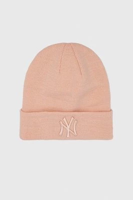 New Era czapka kolor różowy z grubej dzianiny
