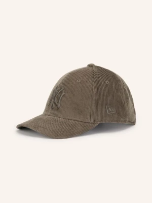 New Era Czapka Z Daszkiem 9forty® Mc gruen KHAKI