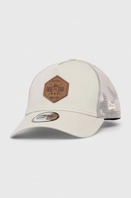 New Era czapka z daszkiem kolor beżowy z aplikacją