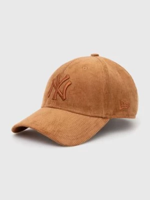 New Era czapka z daszkiem sztruksowa kolor brązowy z aplikacją NEW YORK YANKEES