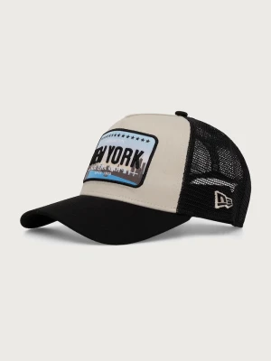 New Era czapka z daszkiem trucker LICENCE PLATE TRUCKER beżowy