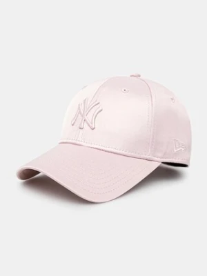 New Era czapka z daszkiem WMNS Satin 940 NYY kolor różowy z aplikacją 60595369