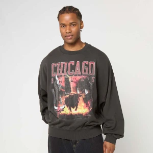 New Era NBA Washed Graphic Oversized Crew Chicago Bulls mężczyźni Bluzy wielokolorowy rozmiar Odzież