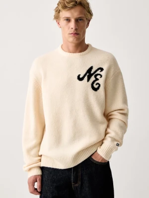 New Era sweter z dodatkiem wełny beżowy