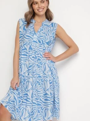 Niebieska Bawełniana Rozkloszowana Sukienka z Geometrycznym Wzorem Annivaria defox