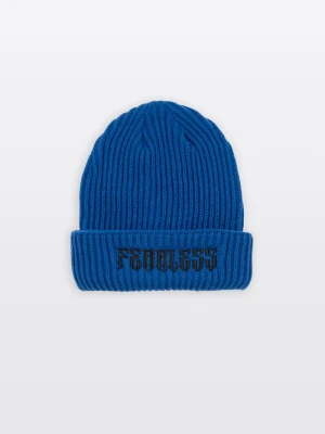 Niebieska czapka zimowa z napisem na przodzie Reporter