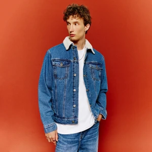 Niebieska kurtka jeansowa z kołnierzem sherpa House