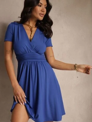 Niebieska Marszczona Sukienka z Wiskozą o Rozkloszowanym Kroju Kopertowym Adivlia by swan