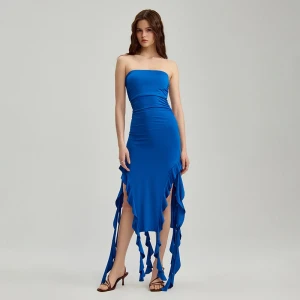 Niebieska sukienka midi bodycone z falbanami House